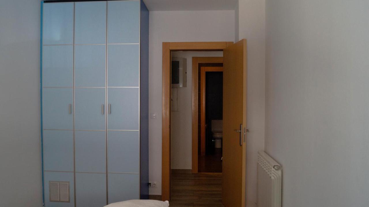 Zaragoza Y Sus 2 Catedrales Apartment Luaran gambar