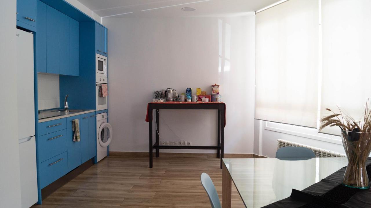 Zaragoza Y Sus 2 Catedrales Apartment Luaran gambar